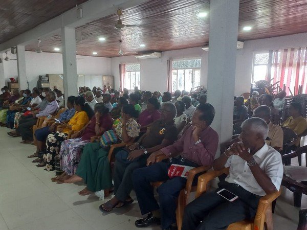 An entertainment program for the mental health of Detu citizens 